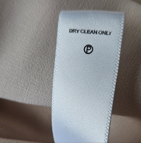 PH5 Ivory Tulle Underlay With Short Notched Collar Tie-Waist Dress Jacket - Picture 12 of 12